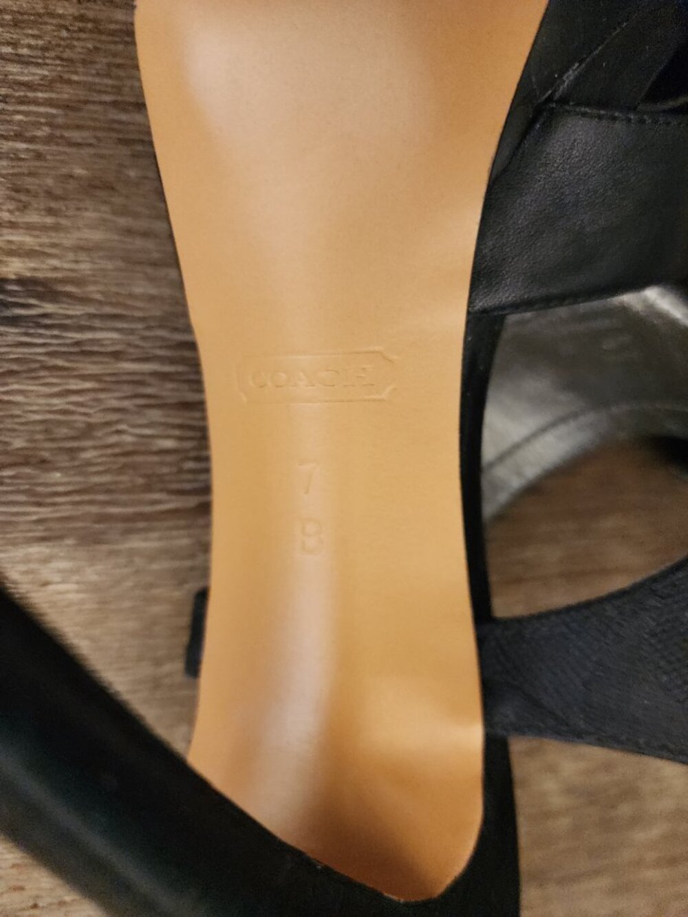 Coach heels - Picture 7 of 12
